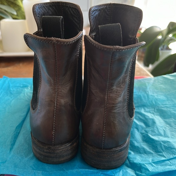 Lovely Italian made ankle boots, real leather, size 36 - Picture 3 of 6